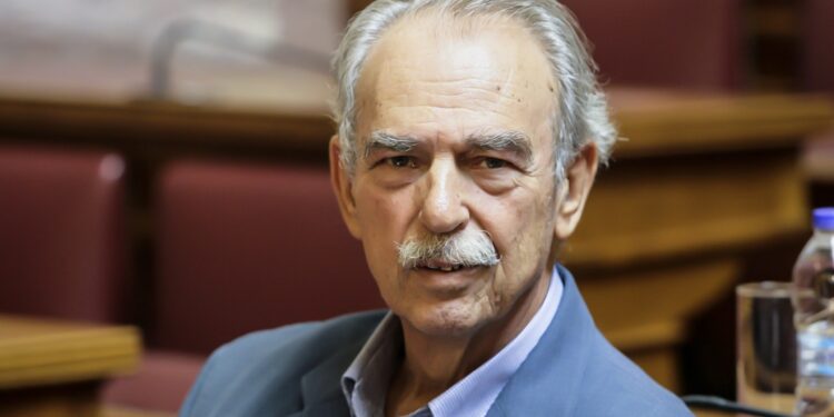 Την Τρίτη 15 Σεπτέμβρη η πολιτική τελετή αποχαιρετισμού του Σπύρου Χαλβατζή