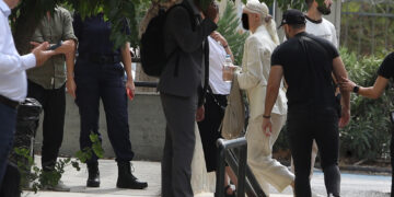 Θάνατος Μαζωνάκη: Προφυλακιστέοι οι δύο γιατροί μετά από μαραθώνια απολογία – Τα αμείλικτα στοιχεία που έκριναν την απόφαση