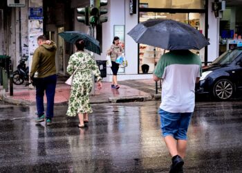 Καιρός: Βροχές στα ανατολικά και έως 8 μποφόρ στο Αιγαίο - Η πρόγνωση του Γ. Εμμανουήλ - ertnews.gr