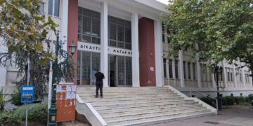 Πύργος: Προφυλακίστηκε ο 26χρονος για την επίθεση με ρόπαλο στην πρώην σύντροφό του και τον πατέρα της