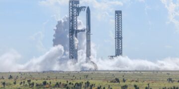 Starship: μπήκε πρώτη φορά σε τροχιά, αλλά γύρισε 7 ώρες νωρίτερα