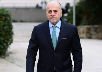 Ο Αλαφούζος επικεφαλής της αποστολής του Παναθηναϊκού στη Νίκαια - www.ertsports.gr