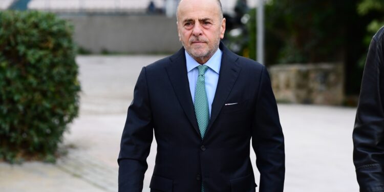 Ο Αλαφούζος επικεφαλής της αποστολής του Παναθηναϊκού στη Νίκαια - www.ertsports.gr