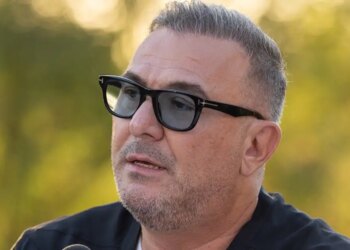 Αντώνης Ρέμος: «Ο Γιώργος Μαζωνάκης θα ήθελε να τραγουδήσουμε όλοι μαζί στη συναυλία μου γι’ αυτόν»