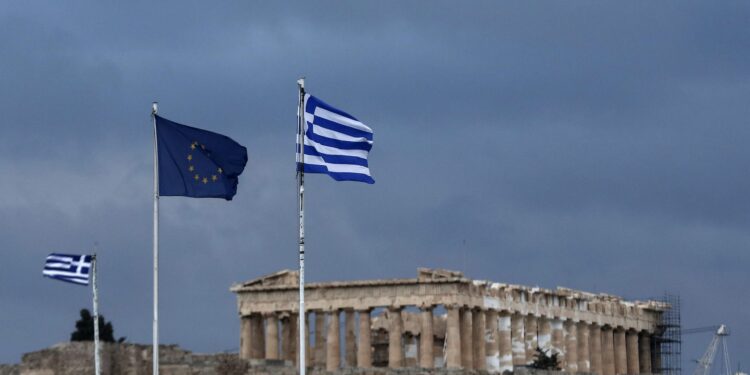 Eurostat: Πάνω από 10 χώρες της ΕΕ οι αποδοχές των Ελλήνων - Άλμα άνω του 30% σε σχέση με το 2019