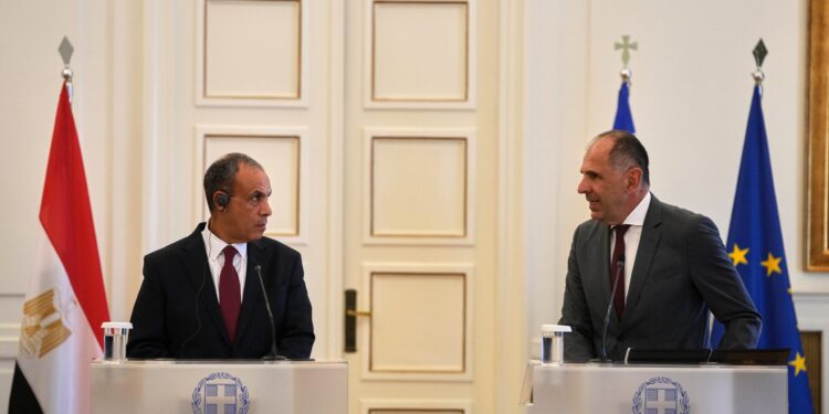 Τηλεφωνική επικοινωνία Γεραπετρίτη με τον Αιγύπτιο ομόλογό του - Τι συζητήθηκε - ertnews.gr