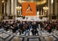 Εν Χορδαίς: Από την Αυστραλία στην Ελλάδα