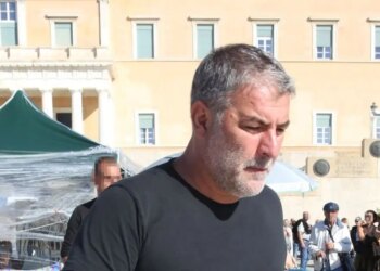 Βασίλης Μπισμπίκης για Γιώργο Μαζωνάκη: Ακόμα δεν μπορώ να το συνειδητοποιήσω, ελπίζω να μάθουμε τι συνέβη και να αναπαυθεί η ψυχή του