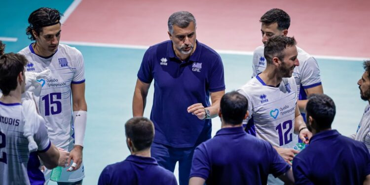 Χριστοφιδέλης: «Αυτή η ομάδα μπορεί να κοιτάξει στα μάτια οποιονδήποτε αντίπαλο» - www.ertsports.gr