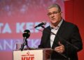 Κουτσούμπας: Απαντάει στον Κ. Μητσοτάκη για την «Ελλάδα 2030» με TikTok video