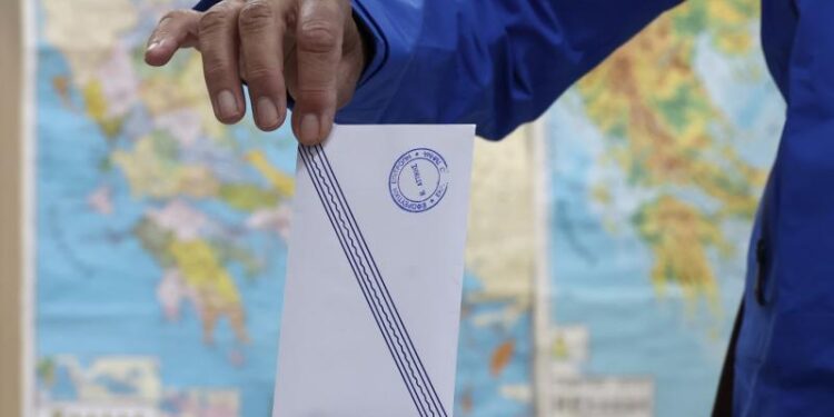 Σταθερό προβάδισμα ΝΔ σε δύο νέες δημοσκοπήσεις της Marc και της MRB – Δεύτερη η ΕΛ.Α.Σ, τρίτο το ΠΑΣΟΚ