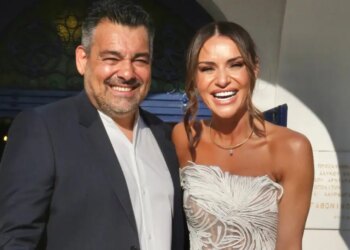 Ελένη Τσολάκη και Παύλος Πετρουλάκης γιορτάζουν την επέτειο γάμου τους με μια τρυφερή ανάρτηση
