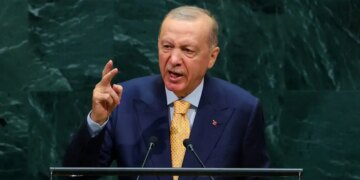 Ερντογάν: «Παρακολουθούμε στενά τυχόν βήματα της Ελλάδας ή του Ισραήλ που μπορεί να παραβιάζουν τα δικαιώματά μας»