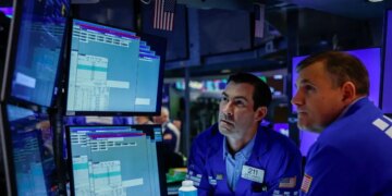 Λευκός Οίκος κατά Fed: Ατυχής η απόφαση για αύξηση των επιτοκίων