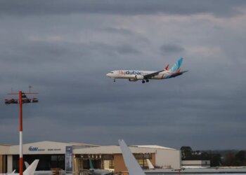 Πρέσβης του Ισραήλ για τη Flydubai: «Ακούστε τα κλάματα των παιδιών» - Συγκλονιστικά βίντεο από την πτήση