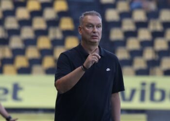 Με Σούταλο και Γιαννιώτα η ενδεκάδα του Άρη απέναντι στην ΑΕΚ - www.ertsports.gr