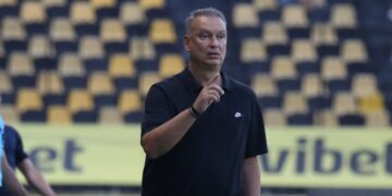 Με Σούταλο και Γιαννιώτα η ενδεκάδα του Άρη απέναντι στην ΑΕΚ - www.ertsports.gr
