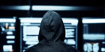 Συναγερμός στο FBI: Χάκερς ισχυρίζονται ότι έκλεψαν στοιχεία χιλιάδων υπαλλήλων