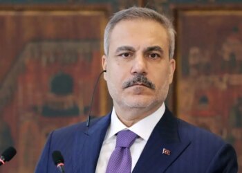 Φιντάν σε ΗΠΑ: Πιέστε το Ισραήλ να τερματίσει τις πολιτικές του στη Μέση Ανατολή