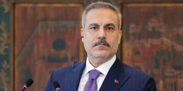 Φιντάν σε ΗΠΑ: Πιέστε το Ισραήλ να τερματίσει τις πολιτικές του στη Μέση Ανατολή