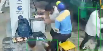 Ινδία: Εργαζόμενος σε βενζινάδικο σκοτώθηκε όταν έσπασε η σωλήνα ανεφοδιασμού