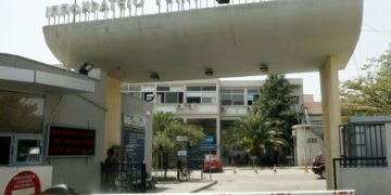 Χαλκιδική: Κατέληξε o 17χρονος που υπέστη ανακοπή έξω από σχολείο στο Πευκοχώρι