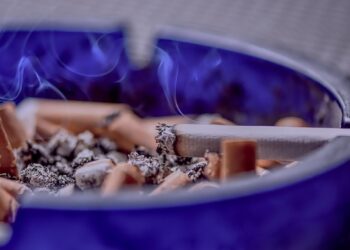 Παθητικό κάπνισμα: Σχεδόν 1,7 εκατ. θάνατοι σε έναν χρόνο – Εκτέθηκαν 767 εκατ. παιδιά