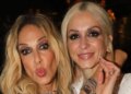 Η Σοφία Καρβέλα στο ΟΑΚΑ για την Άννα Βίσση: «Στην πατρίδα για τη μητέρα μου» έγραψε πριν τη συναυλία