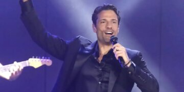 Κωνσταντίνος Αργυρός κάνει για πρώτη φορά συναυλία στο Παρίσι: «Ήταν ανέκαθεν το όνειρό μου»