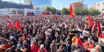 Σερβία-Κόσοβο: Αντιδράσεις και επεισόδια στην Πρίστινα για την καταδίκη των πρώην διοικητών του UCK