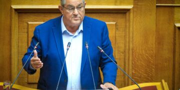 Κουτσούμπας: Ανούσια κοκορομαχία Μητσοτάκη - Ανδρουλάκη, αλλά «αυτοί είστε» - ertnews.gr