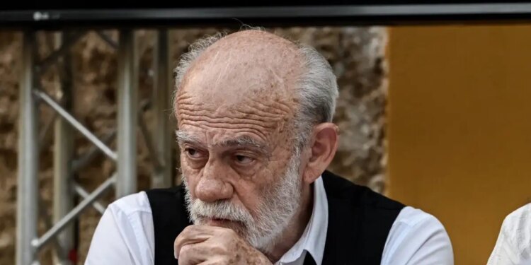 Γιώργος Λιάνης για Στέλιο Καζαντζίδη: «Χάθηκαν 5 χρόνια, γι’ αυτό πέθανε τόσο γρήγορα και τόσο άσχημα»