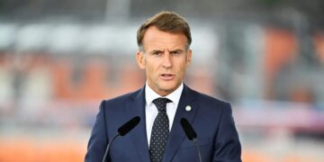 Μακρόν: Η Γαλλία στέλνει στρατό στη Σαουδική Αραβία για να προστατεύσει το λιμάνι του Γιανμπού