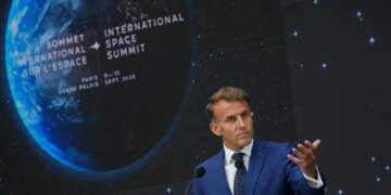 Εμανουέλ Μακρόν: Η Ευρώπη να γίνει ένας από τους κορυφαίους παγκόσμιους παράγοντες στο Διάστημα