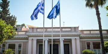 Κυβερνητικές πηγές για Φρ. Κουτεντάκη: Μπορεί να έχει έρθει το επόμενο Νόμπελ Οικονομίας και να μην το έχουμε καταλάβει - ertnews.gr