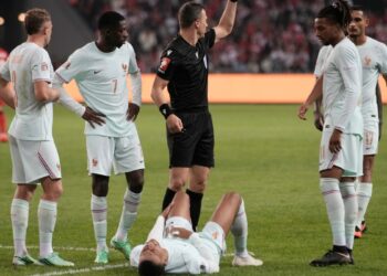 Τουλάχιστον δέκα ημέρες εκτός ο Εμπαπέ - www.ertsports.gr