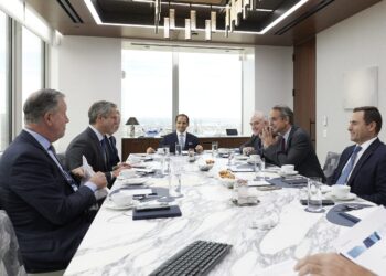 Νέα Υόρκη: Συνάντηση Κυρ. Μητσοτάκη με τον συμπρόεδρο της Morgan Stanley