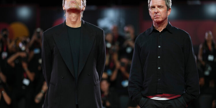 “Oasis: Don’t Look Back in Anger”: Η εύθραυστη επανένωση των Gallagher και ο ρόλος των παιδιών τους