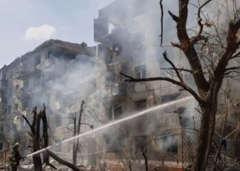 Ουκρανικές επιθέσεις στο Ντονέτσκ - Η Ρωσία χαιρετίζει την ιδέα Τραμπ για τερματισμό των βομβαρδισμών σε ενεργειακές εγκαταστάσεις