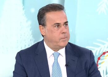 Παπασταύρου στο ΕΡΤnews: Οδικός χάρτης για τη μείωση του ενεργειακού κόστους - Τι είπε για φωτοβολταϊκά και αυτοκατανάλωση - ertnews.gr