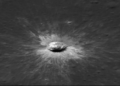 Η NASA ανακαλύπτει έναν τεράστιο νεοσχηματισμένο κρατήρα στη Σελήνη – Στα 222 μέτρα η διάμετρός του
