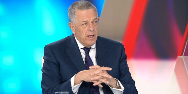 Ταχιάος στο ΕΡΤnews: Ο Μετροπόντικας δεν πρόκειται να ξεκινήσει αν δεν είμαστε σίγουροι – Τι είπε για την έκρηξη στην Πλάκα