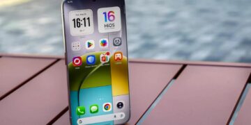 tecno bezelless concept phone