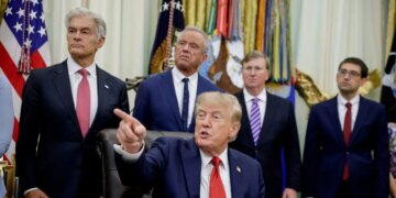 Washington Post: Ο Τραμπ παραδέχεται πως ο πόλεμος με το Ιράν έχει πολιτικό κόστος για τους Ρεπουμπλικανούς