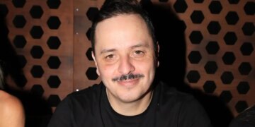Αλέξανδρος Τσουβέλας για Γιώργο Μαζωνάκη: «Με σοκάρουν οι άνθρωποι που μπορεί να βάλουν το κέρδος πιο πάνω από την ανθρώπινη ζωή»