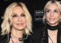 Σοφία Καρβέλα για Άννα Βίσση: «Το να μοιράζομαι εσένα και το θεϊκό σου χάρισμα ήταν μια πρόκληση που έπρεπε να υπομείνω για χρόνια»