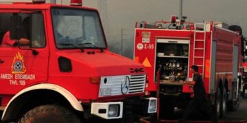Υπό έλεγχο η πυρκαγιά σε αγροτοδασική έκταση στο Κλειδί Βοιωτίας – Εστάλη μήνυμα 112