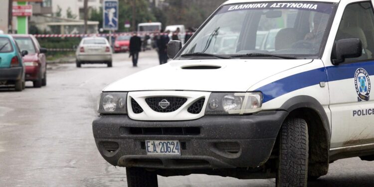 Ληστεία με μαχαίρι σε ψιλικατζίδικο στο κέντρο της Θεσσαλονίκης - Συνελήφθη 36χρονος - ertnews.gr