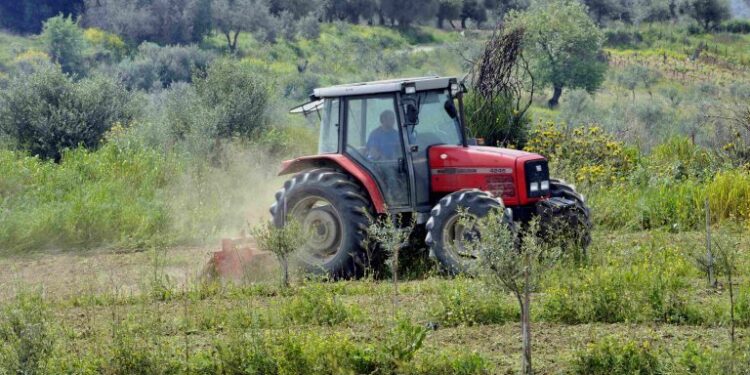 Αγροτικό πετρέλαιο: Άμεσα η επιστροφή ΕΦΚ και ΦΠΑ από την 1η Νοεμβρίου – Πώς θα λειτουργεί η ψηφιακή εφαρμογή της ΑΑΔΕ