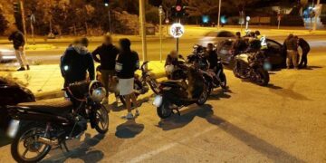 Απίστευτο: 1.275 παραβάσεις για μη χρήση κράνους σε μόλις μία εβδομάδα!